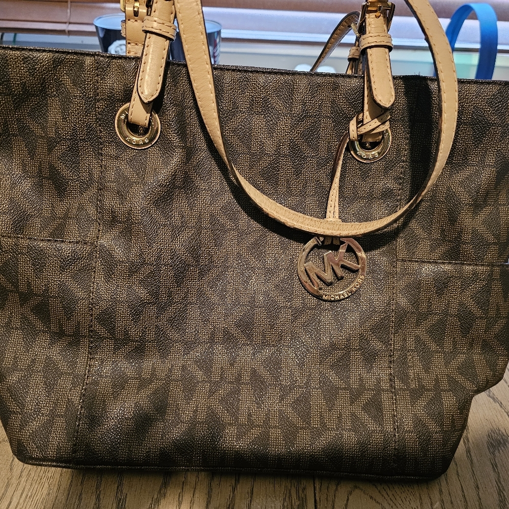 Michael Kors tote bag